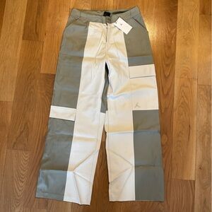 Jordan Woman’s Cargo Pants NWT